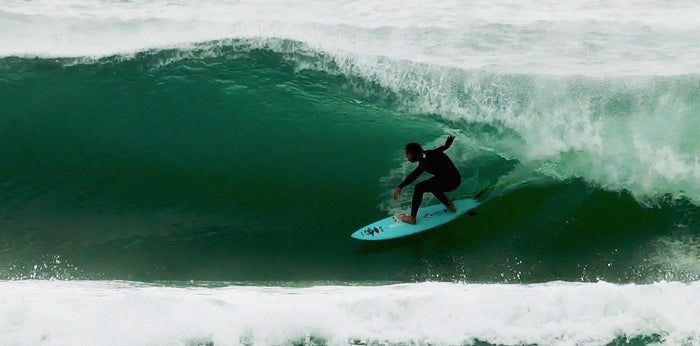 Mick Fanning Surfs The FCS II MR Twin Fins
