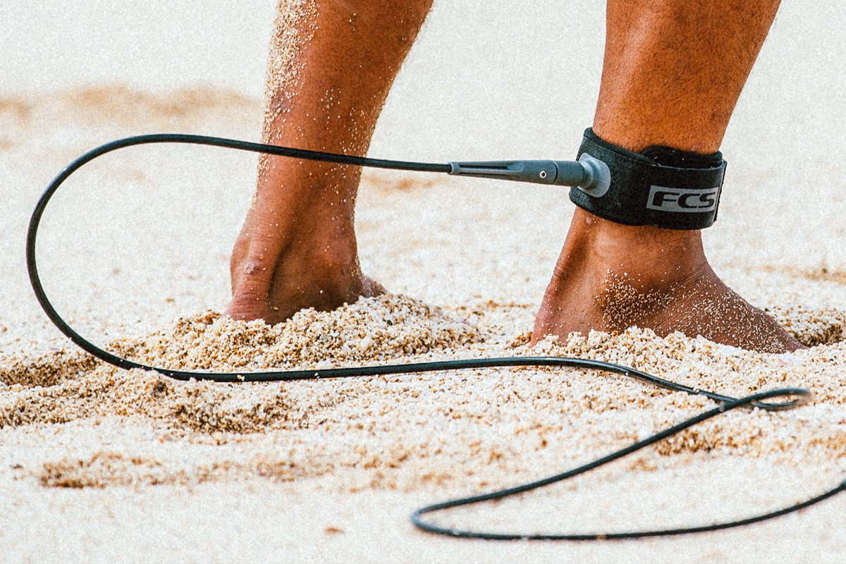 FCS ESSENTIAL LEASHES